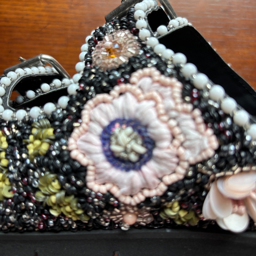House of Harlow 1960 Women's Romantic Black Beaded Floral Buckle Slide Sandals 8 - Picture 7 of 12